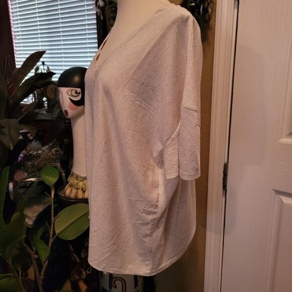 Women's Bell Kim Gravel Top Beige White Stripe Striped Medium Front Tie … - Picture 5 of 8